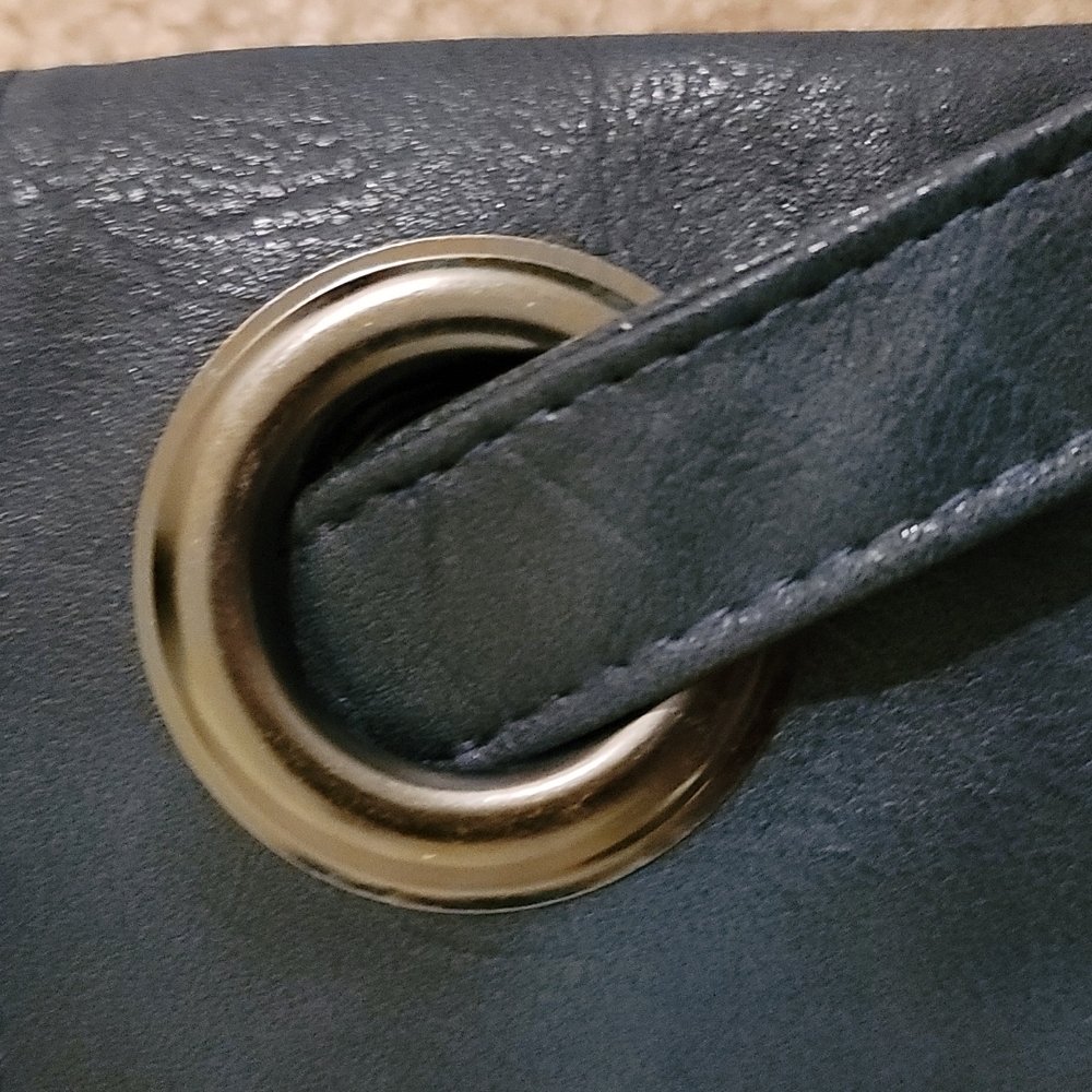 New BOUTIQUE Indigo Clutch Purse Fx Leather - Picture 5 of 7